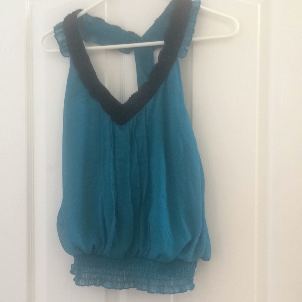 FINAL MARKDOWN Unique xoxo racerback top medium